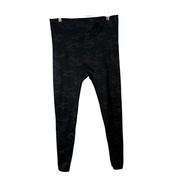 Spanx Look At Me Now Seamless Leggings Green Camo Womens Plus Size 3x - Picture 2 of 6